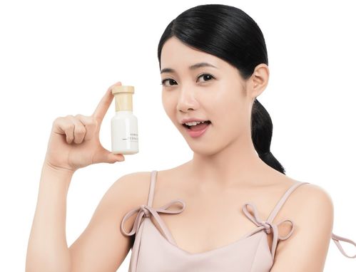 小皙說(shuō)產(chǎn)品丨關(guān)于美白路上必備的那一支 深入解讀“小白瓶”